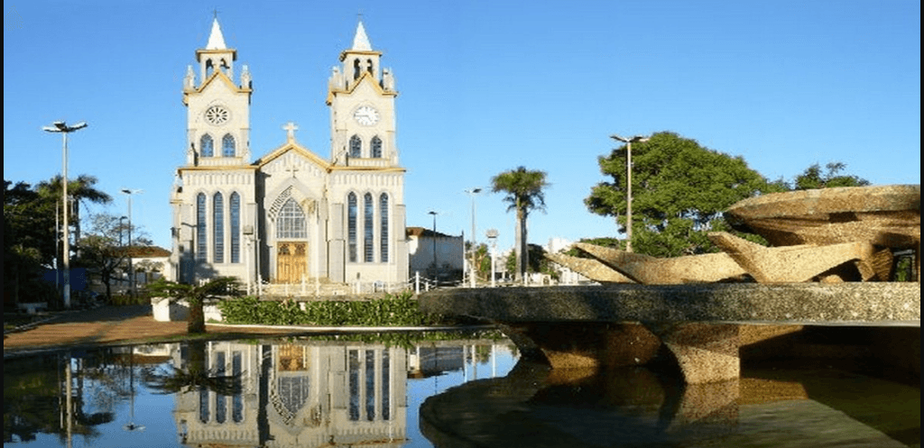 Igreja Matriz de Frutal MG